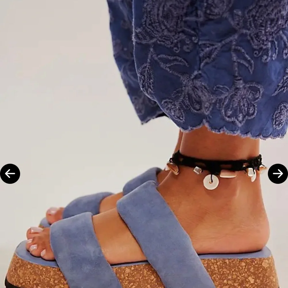 Free People Fairmount Flared Sandals - color~Seascape 7.5 boho chic - Picture 2 of 7